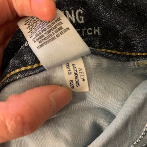 American Eagle Jegging Size 2 Regular Crop Jeans - Picture 3 of 14